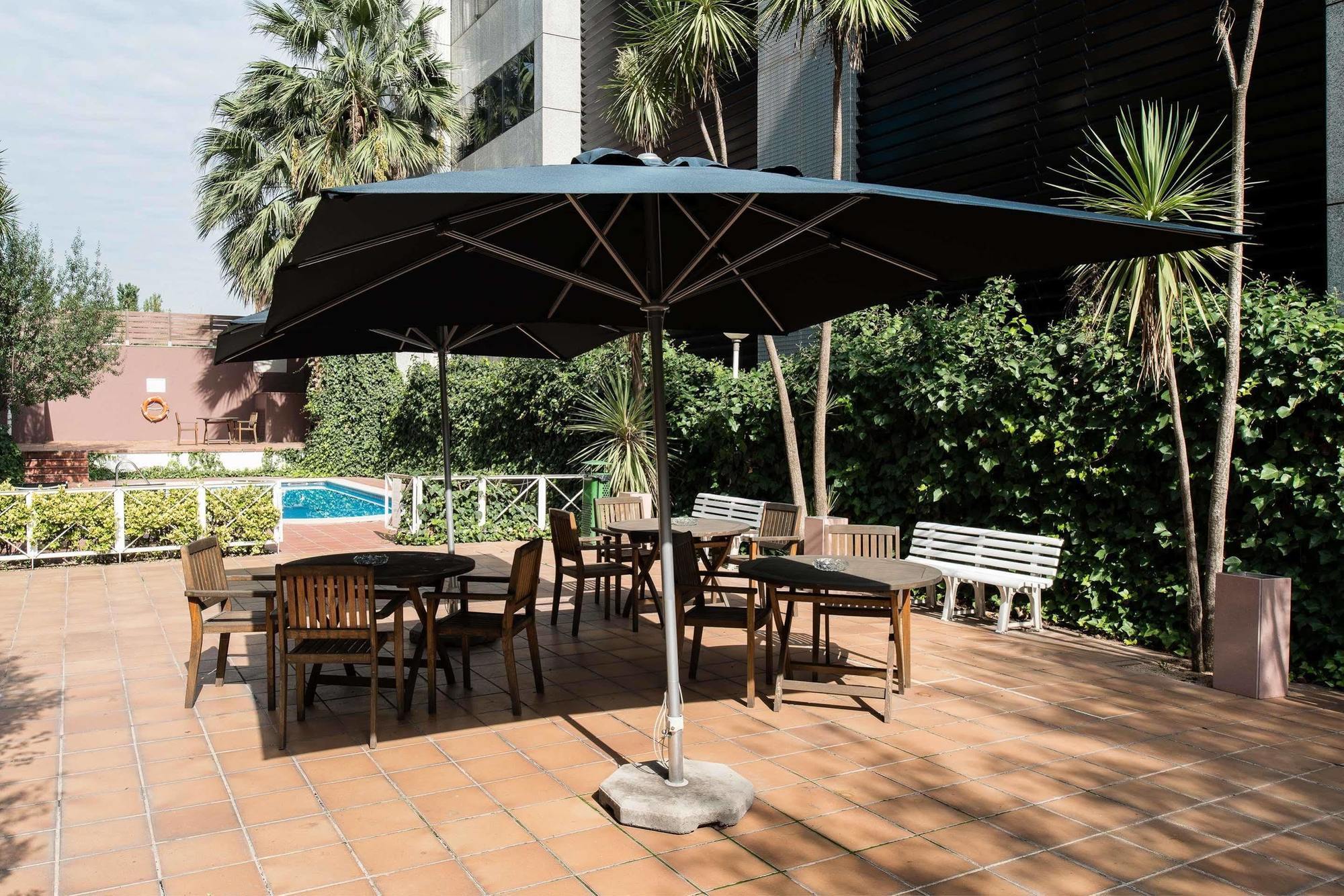 Catalonia Bristol Hotel Sant Andreu de la Barca Eksteriør billede